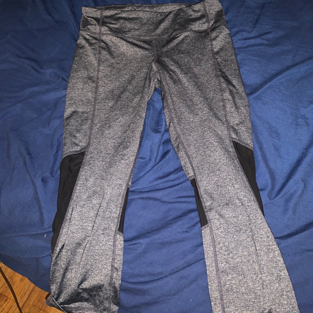 gray capri leggings
